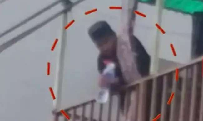 ಮುಖ್ಯವಾಹಿನಿ ಮಾಧ್ಯಮಗಳ ಮುಸ್ಲಿಂ ವಿರೋಧಿ ಪಕ್ಷಪಾತವನ್ನು ಮತ್ತೊಮ್ಮೆ ಬಯಲು ಮಾಡಿದ ಉಜ್ಜಯಿನಿ ಉಗುಳು ಘಟನೆ