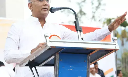 ಕೇಂದ್ರ ಸರಕಾರದಿಂದ ಕನ್ನಡಿಗರಿಗೆ ಆಗಿರುವ ದ್ರೋಹವನ್ನು ದಾಖಲೆ ಸಮೇತ‌ ತೋರಿಸುವ ತಾಕತ್ತು ನಮಗಿದೆ: ದಿನೇಶ್‌ ಗುಂಡೂರಾವ್