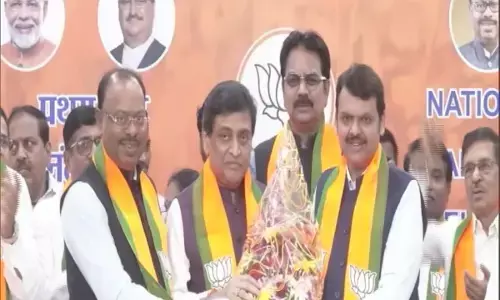 ಕಾಂಗ್ರೆಸ್ ತೊರೆದ ಮರು ದಿನವೇ ಬಿಜೆಪಿ ಸೇರ್ಪಡೆಯಾದ ಅಶೋಕ್ ಚವಾಣ್