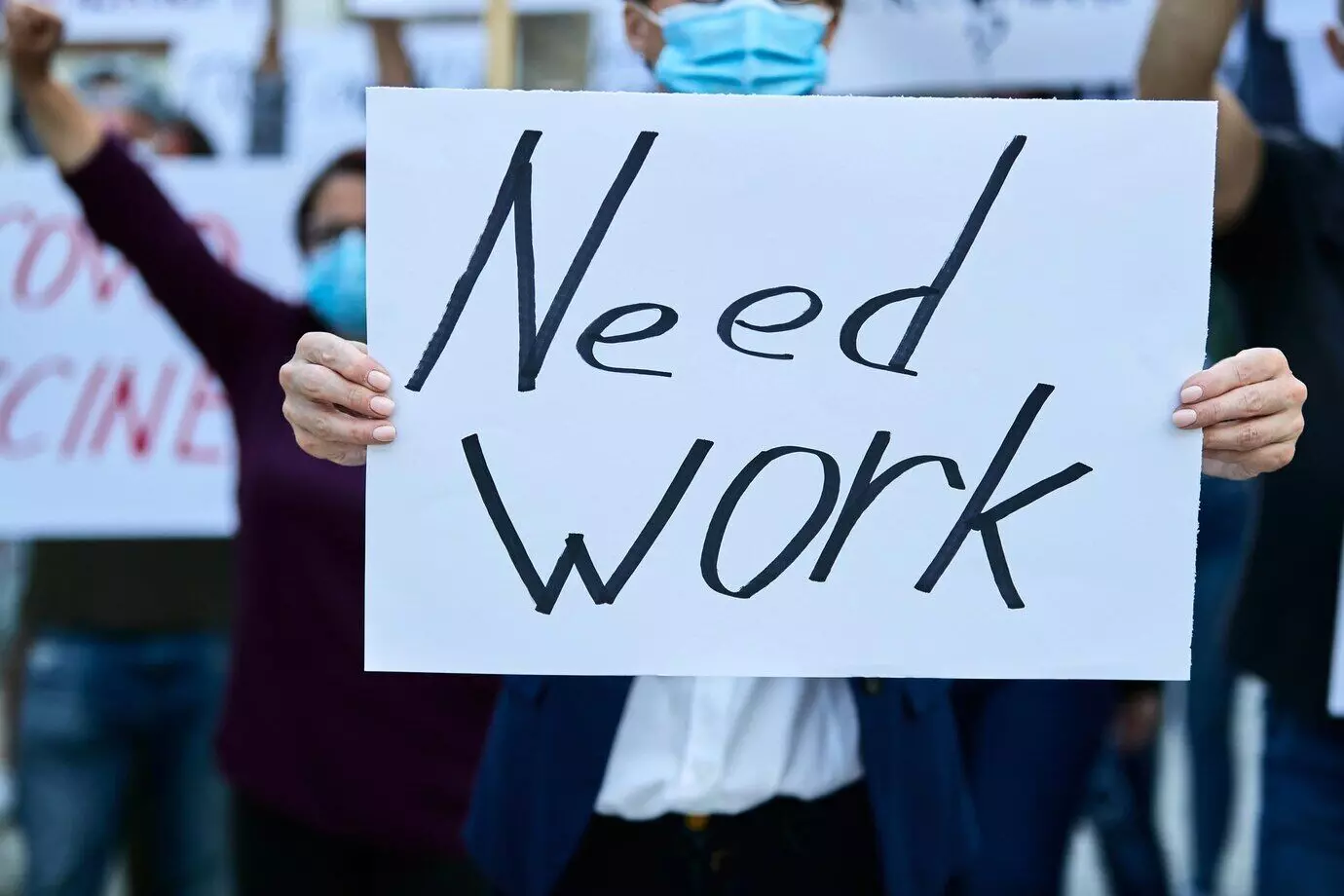 ಗುಜರಾತ್: ಎರಡು ವರ್ಷಗಳಲ್ಲಿ 2.38 ಲಕ್ಷ ವಿದ್ಯಾವಂತ ನಿರುದ್ಯೋಗಿಗಳಲ್ಲಿ ಕೇವಲ 32 ಮಂದಿಗೆ ಉದ್ಯೋಗ ಭಾಗ್ಯ! ಗುಜರಾತ್: ಎರಡು ವರ್ಷಗಳಲ್ಲಿ 2.38 ಲಕ್ಷ ವಿದ್ಯಾವಂತ ನಿರುದ್ಯೋಗಿಗಳಲ್ಲಿ ಕೇವಲ 32 ಮಂದಿಗೆ ಉದ್ಯೋಗ ಭಾಗ್ಯ!