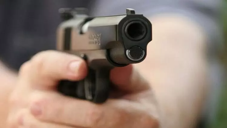 ಅಮೆರಿಕ | ವಿಜಯೋತ್ಸವ ಮೆರವಣಿಗೆ ಸಂದರ್ಭ ಶೂಟೌಟ್ ; ಓರ್ವ ಸಾವು ಅಮೆರಿಕ | ವಿಜಯೋತ್ಸವ ಮೆರವಣಿಗೆ ಸಂದರ್ಭ ಶೂಟೌಟ್ ; ಓರ್ವ ಸಾವು