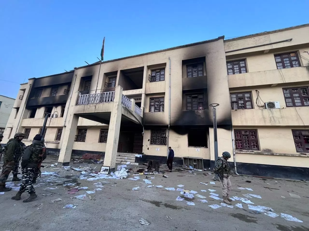 ಮಣಿಪುರ: ಪೊಲೀಸ್ ಅಮಾನತು ವಿರೋಧಿಸಿ ಪ್ರತಿಭಟನೆ ವೇಳೆ ಹಿಂಸಾಚಾರ; ಇಬ್ಬರು ಮೃತ್ಯು, 25ಕ್ಕೂ ಅಧಿಕ ಮಂದಿಗೆ ಗಾಯ