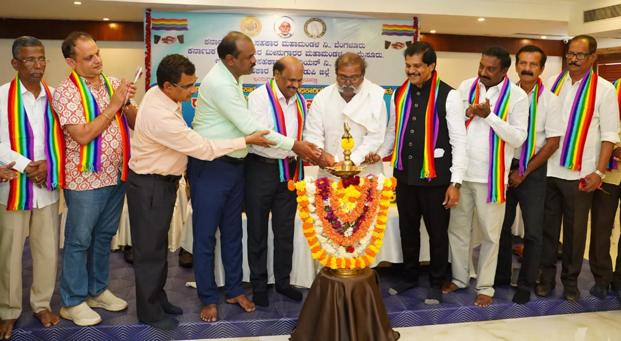 ಮೀನುಗಾರಿಕೆ, ಒಳನಾಡು ಮೀನುಗಾರಿಕೆಗೆ ಸರಕಾರದ ನೆರವು ಅಗತ್ಯ: ರಾಜ್ಯ ಮೀನುಗಾರರ ಮಹಾಮಂಡಲ ಅಧ್ಯಕ್ಷ ಮಂಜಪ್ಪ ಮೀನುಗಾರಿಕೆ, ಒಳನಾಡು ಮೀನುಗಾರಿಕೆಗೆ ಸರಕಾರದ ನೆರವು ಅಗತ್ಯ: ರಾಜ್ಯ ಮೀನುಗಾರರ ಮಹಾಮಂಡಲ ಅಧ್ಯಕ್ಷ ಮಂಜಪ್ಪ