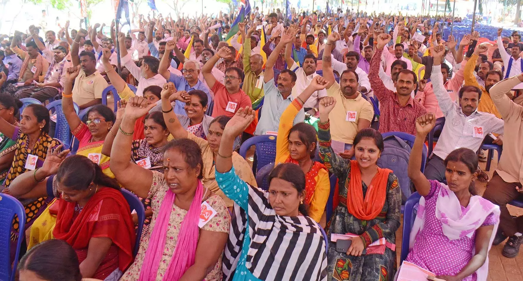 ‘ದಿಲ್ಲಿ ರೈತರ ಹೋರಾಟ’ಕ್ಕೆ ಬೆಂಬಲ ; ಕೇಂದ್ರದ ಜನ ವಿರೋಧಿ ನೀತಿ ಖಂಡಿಸಿ ಪ್ರತಿಭಟನೆ ‘ದಿಲ್ಲಿ ರೈತರ ಹೋರಾಟ’ಕ್ಕೆ ಬೆಂಬಲ ; ಕೇಂದ್ರದ ಜನ ವಿರೋಧಿ ನೀತಿ ಖಂಡಿಸಿ ಪ್ರತಿಭಟನೆ