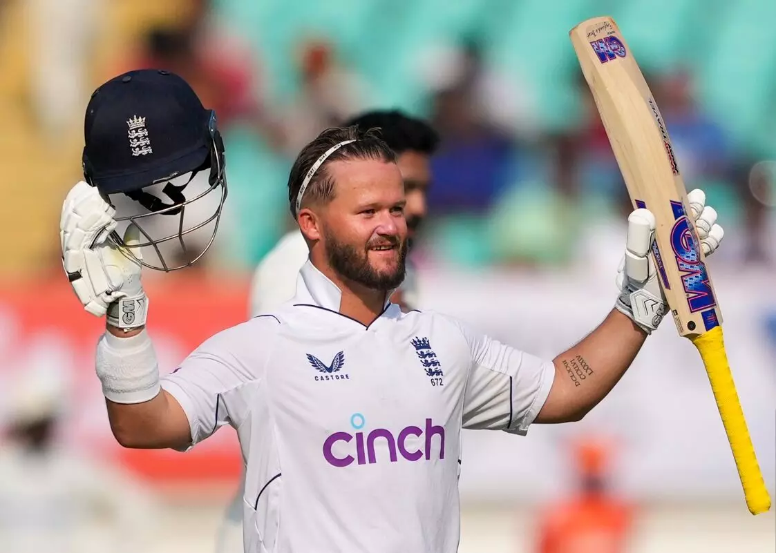 ಮೂರನೇ ಟೆಸ್ಟ್: ಡಕೆಟ್ ಶತಕ, ಇಂಗ್ಲೆಂಡ್ 207/2