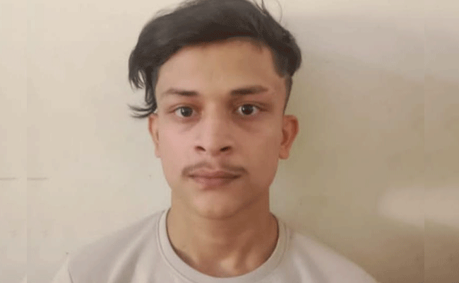 ಭಟ್ಕಳ: ಸರಣಿ ಕಳ್ಳತನ ಆರೋಪಿ ಪೊಲೀಸ್ ವಶಕ್ಕೆ ಭಟ್ಕಳ: ಸರಣಿ ಕಳ್ಳತನ ಆರೋಪಿ ಪೊಲೀಸ್ ವಶಕ್ಕೆ