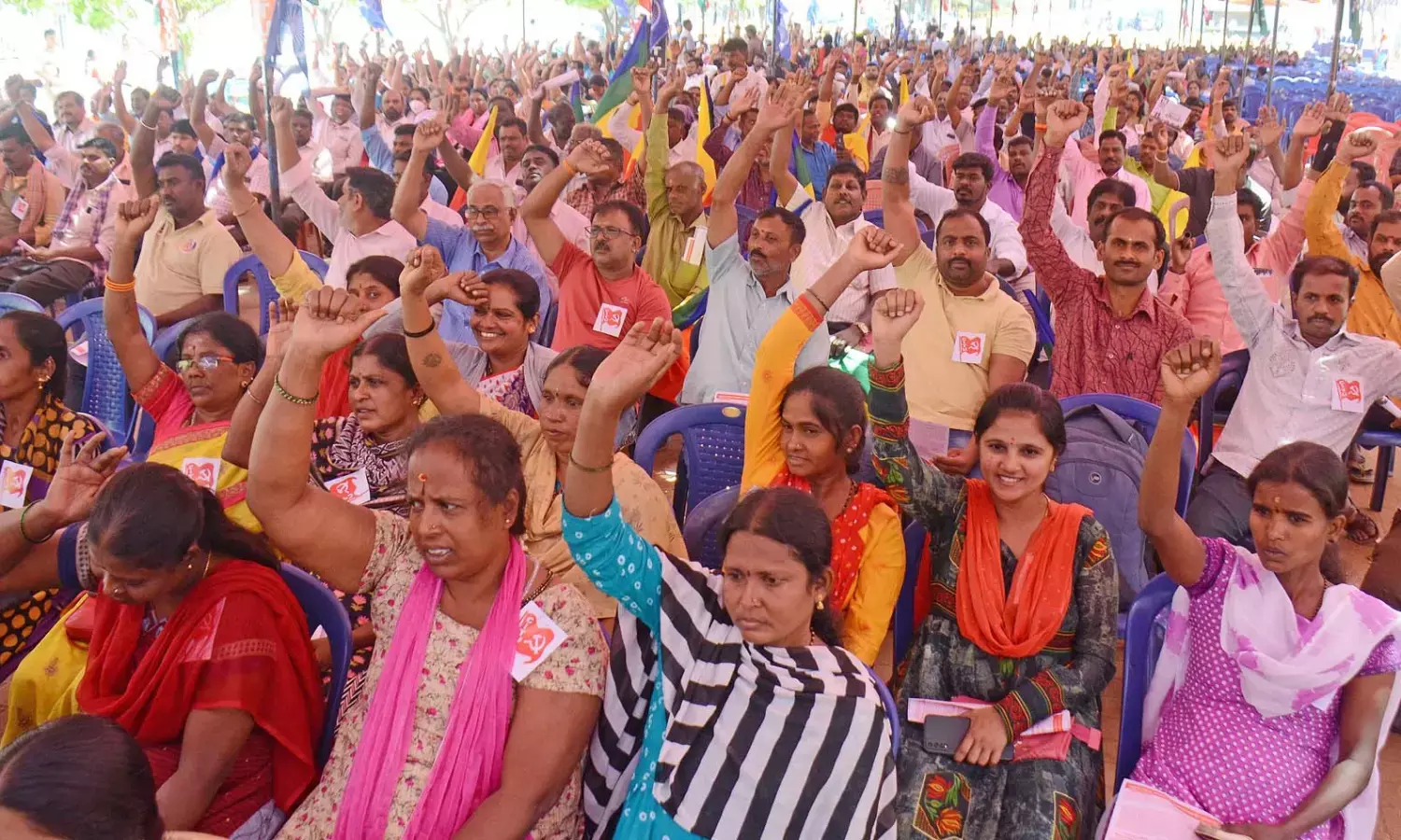 ‘ದಿಲ್ಲಿ ರೈತರ ಹೋರಾಟ’ಕ್ಕೆ ಬೆಂಬಲ ; ಕೇಂದ್ರದ ಜನ ವಿರೋಧಿ ನೀತಿ ಖಂಡಿಸಿ ಪ್ರತಿಭಟನೆ