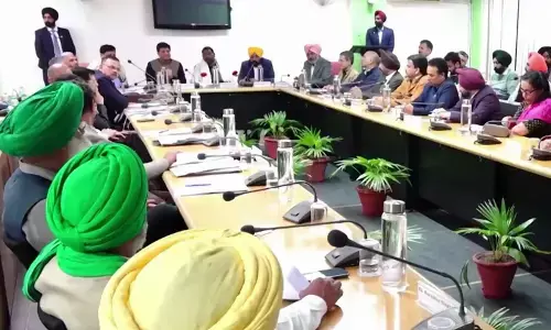 ಕೇಂದ್ರ ಸಚಿವರ ಜತೆಗಿನ ಸಭೆಯಲ್ಲಿ ಇತ್ಯರ್ಥವಾಗದ ರೈತರ ಸಮಸ್ಯೆ