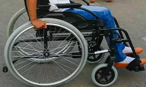 ಲಭ್ಯವಾಗದ ವ್ಹೀಲ್ ಚೇರ್: ವಿಮಾನದಿಂದ ಟರ್ಮಿನಲ್ ಗೆ ನಡೆಯುವ ವೇಳೆ ಕುಸಿದು ಬಿದ್ದು ವೃದ್ಧ ಮೃತ್ಯು