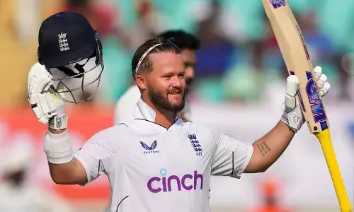 ಮೂರನೇ ಟೆಸ್ಟ್: ಡಕೆಟ್ ಶತಕ, ಇಂಗ್ಲೆಂಡ್ 207/2