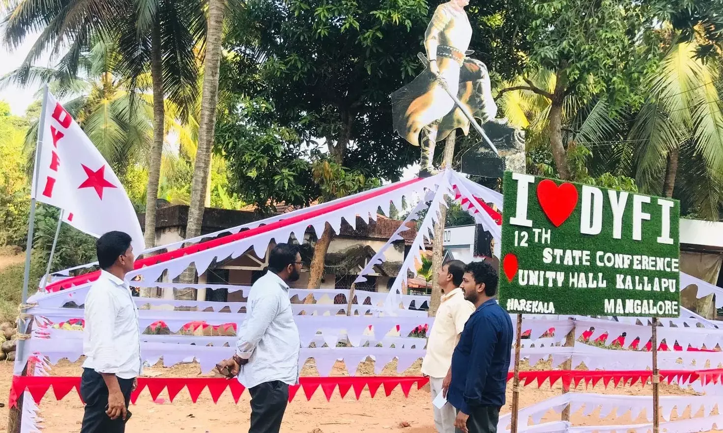 ಹರೇಕಳ: ಟಿಪ್ಪು ಸುಲ್ತಾನ್ ಕಟೌಟ್ ತೆರವಿಗೆ ಪೊಲೀಸ್ ಇಲಾಖೆ ನೋಟಿಸ್