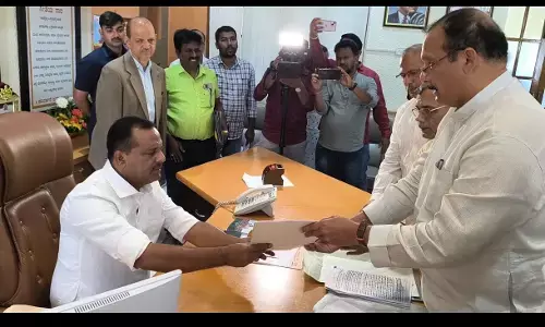 ಶಾಸಕ ಸ್ಥಾನದಿಂದ ವೇದವ್ಯಾಸ ಕಾಮತ್, ಭರತ್ ಶೆಟ್ಟಿ ವಜಾಗೊಳಿಸುವಂತೆ ಸ್ಪೀಕರ್‌ಗೆ ದೂರು