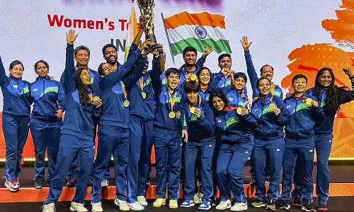 ಇತಿಹಾಸ ನಿರ್ಮಿಸಿದ ಭಾರತೀಯ ಮಹಿಳಾ ತಂಡ ; ಚೊಚ್ಚಲ ಬ್ಯಾಡ್ಮಿಂಟನ್ ಏಶ್ಯ ಚಾಂಪಿಯನ್ಶಿಪ್ ಪ್ರಶಸ್ತಿ ಗೆಲುವು