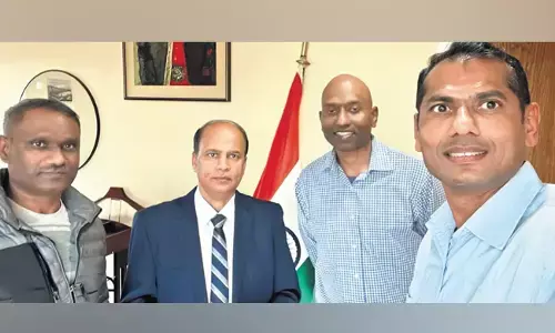 ತಮ್ಮ ಹೂಡಿಕೆಗಳು, ಉಳಿತಾಯಗಳಿಗಳ ರಕ್ಷಣೆಗೆ ಮಸೂದೆಗೆ ಆಗ್ರಹಿಸಿ ಭಾರತೀಯ ಕಾನ್ಸುಲೇಟ್‌ಗಳಿಗೆ ಮನವಿ ಸಲ್ಲಿಸಿದ ಎನ್ನಾರೈಗಳು