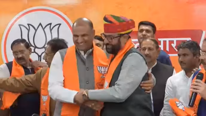 ರಾಜಸ್ಥಾನ:  ಕಾಂಗ್ರೆಸ್ ಸರಕಾರದಲ್ಲಿ ಸಚಿವರಾಗಿದ್ದ ಮಹೇಂದ್ರಜಿತ್ ಮಾಲವಿಯ ಬಿಜೆಪಿಗೆ ಸೇರ್ಪಡೆ