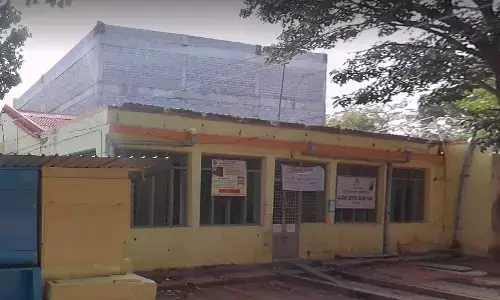 ತುಮಕೂರು: ಸಿದ್ದಗಂಗಾ ಮಠದ ಅಕ್ಕಿ ಸಾಲ ಪಡೆದು ವಿದ್ಯಾರ್ಥಿನಿಲಯಗಳಿಗೆ ಪೂರೈಕೆ ಪ್ರಕರಣ; ತಾಲೂಕು ಹಿಂದುಳಿದ ವರ್ಗಗಳ ಕಲ್ಯಾಣಾಧಿಕಾರಿ ಅಮಾನತು