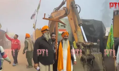 ದೆಹಲಿ ಚಲೋ ಪಾದಯಾತ್ರೆ ಇಂದು ಪುನರಾರಂಭ: ಸಂಚಾರ ಅಸ್ತವ್ಯಸ್ತ