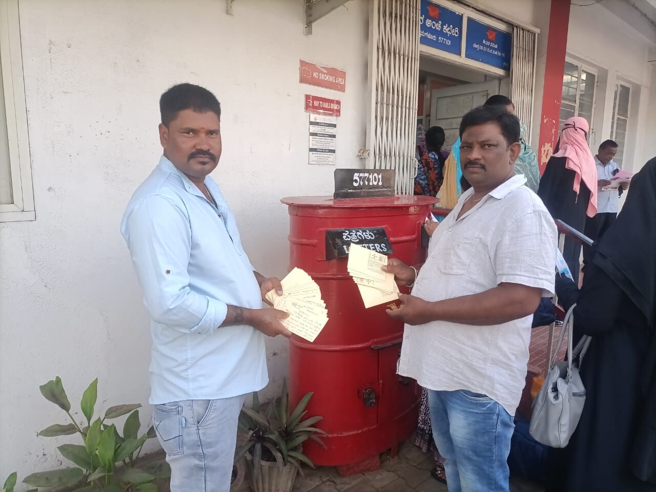 ಲೋಕಸಭಾ ಚುನಾವಣೆ : ಸಂಸದೆ ಶೋಭಾ ಕರಂದ್ಲಾಜೆಗೆ ಟಿಕೆಟ್‌ ನೀಡದಂತೆ ಬಿಜೆಪಿ ಕಾರ್ಯಕರ್ತರಿಂದ ಕೇಂದ್ರಕ್ಕೆ ಪತ್ರ