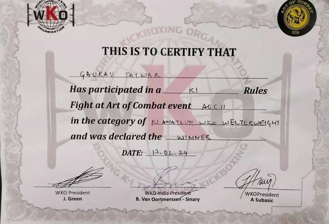 ಮಂಗಳೂರು: ಕಿಕ್ ಬಾಕ್ಸಿಂಗ್ ನಲ್ಲಿ ಗೌರವ್ ತಲ್ವಾರ್ ಪ್ರಥಮ ಮಂಗಳೂರು: ಕಿಕ್ ಬಾಕ್ಸಿಂಗ್ ನಲ್ಲಿ ಗೌರವ್ ತಲ್ವಾರ್ ಪ್ರಥಮ