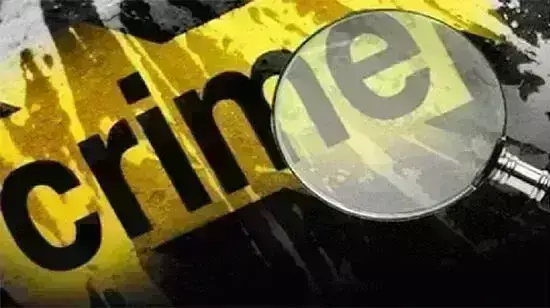 ಕಲಬುರಗಿ | ಅಪ್ರಾಪ್ತ ಬಾಲಕಿಯನ್ನು ಬಸ್ಸಿನಿಂದ ಕೆಳಗಿಳಿಸಿ ಕತ್ತು ಕೊಯ್ದು ಪರಾರಿಯಾದ ಬಾಲಕರು