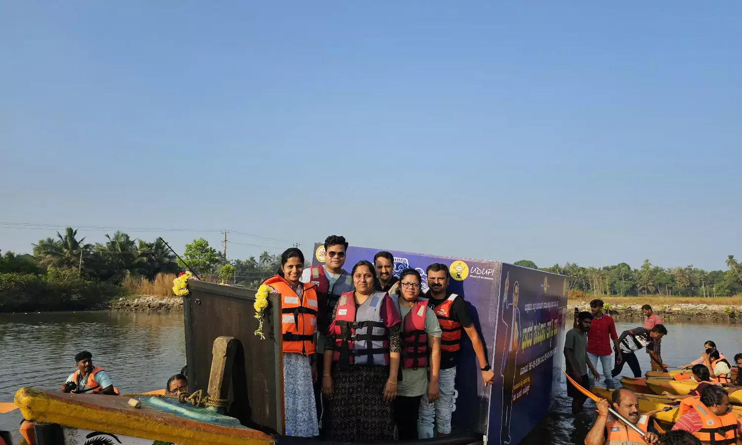 ಸೀತಾನದಿ ಹಿನ್ನೀರಿನಲ್ಲಿ ದೋಣಿ ಮೂಲಕ ಸಂವಿಧಾನ ಜಾಗೃತಿ