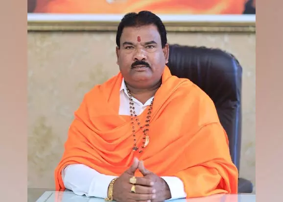 ಹುಲಿ ಹಲ್ಲು ಧರಿಸಿದ್ದ ಶಿವಸೇನೆ ಶಾಸಕನ ವಿರುದ್ಧ ಪ್ರಕರಣ ದಾಖಲು