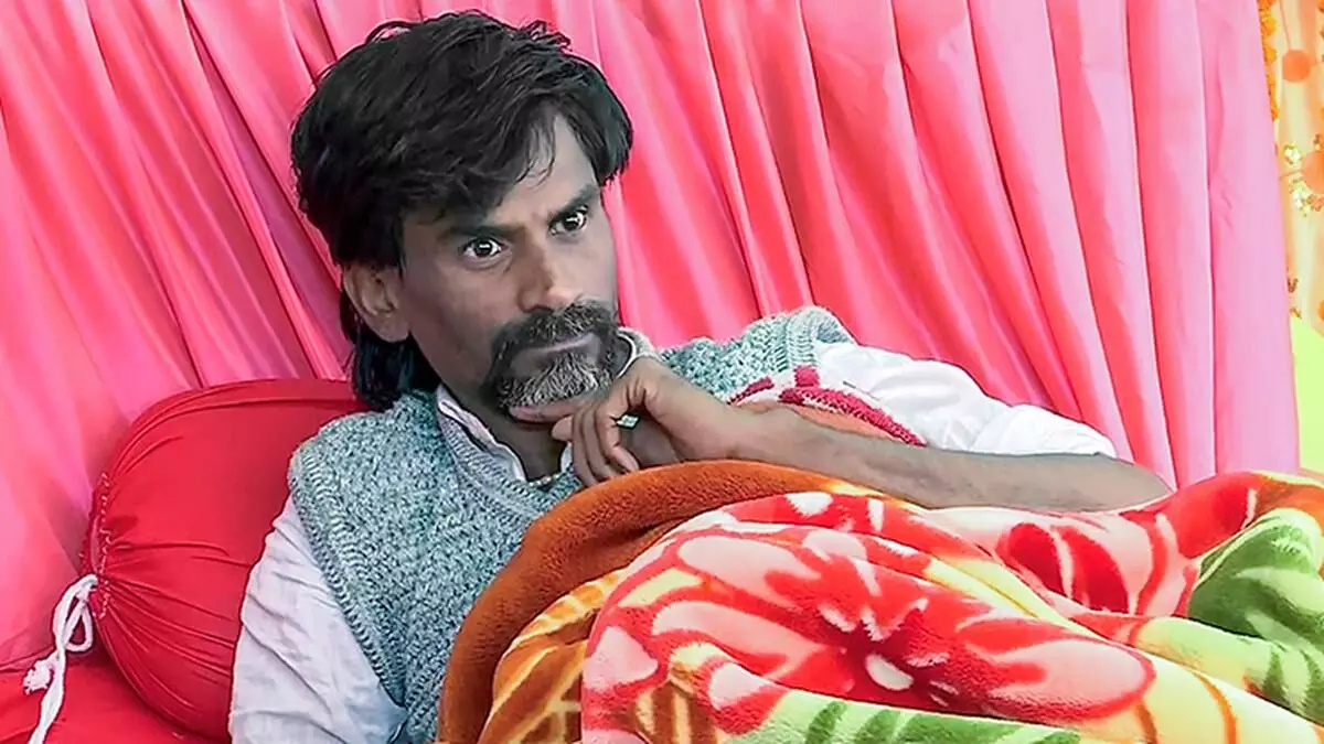 ಮಹಾರಾಷ್ಟ್ರದಲ್ಲಿ ಮರಾಠಾ ಮೀಸಲಾತಿ ವಿವಾದ | ಜಲ್ನದ ಅಂಬದ್ ನಲ್ಲಿ ಕರ್ಫ್ಯೂ ಹೇರಿಕೆ ಮಹಾರಾಷ್ಟ್ರದಲ್ಲಿ ಮರಾಠಾ ಮೀಸಲಾತಿ ವಿವಾದ | ಜಲ್ನದ ಅಂಬದ್ ನಲ್ಲಿ ಕರ್ಫ್ಯೂ ಹೇರಿಕೆ