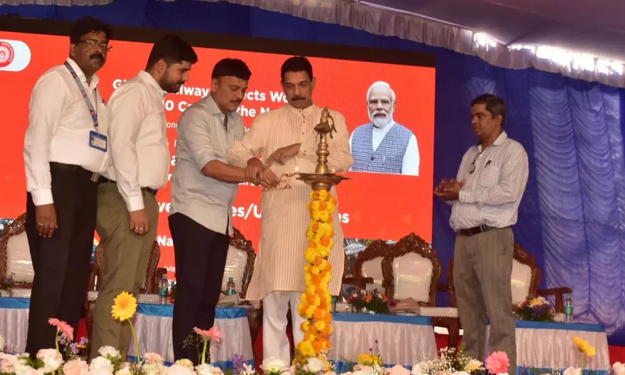 ಬಂಟ್ವಾಳ: ಅಮೃತ್ ಭಾರತ್ ರೈಲ್ವೇ ಸ್ಟೇಷನ್‌ನ ಕಾಮಗಾರಿಗೆ ಶಿಲಾನ್ಯಾಸ