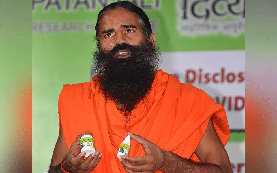 ಸರ್ಕಾರ ಕಣ್ಣು ಮುಚ್ಚಿ ಕುಳಿತಿದೆ: ಪತಂಜಲಿಯ ʼದಾರಿತಪ್ಪಿಸುವʼ ಜಾಹೀರಾತುಗಳ ಪ್ರಕರಣ ಕುರಿತು ಸುಪ್ರೀಂ ಕೋರ್ಟ್‌ ತರಾಟೆ