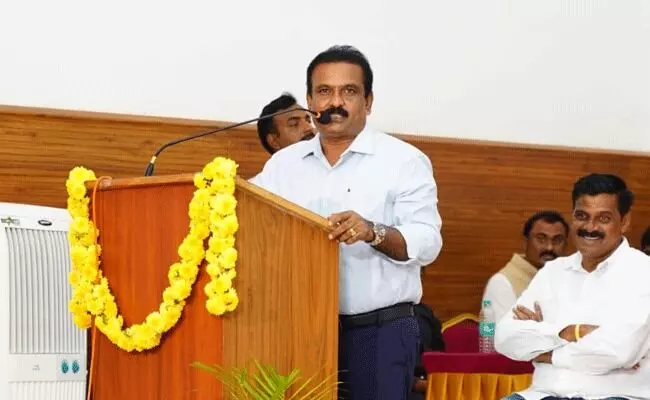 ಪತ್ರಕರ್ತರ ಸಮಸ್ಯೆ ನಿವಾರಿಸಲು ಕ್ರಮ: ಕೆ.ವಿ.ಪ್ರಭಾಕರ್ ಪತ್ರಕರ್ತರ ಸಮಸ್ಯೆ ನಿವಾರಿಸಲು ಕ್ರಮ: ಕೆ.ವಿ.ಪ್ರಭಾಕರ್