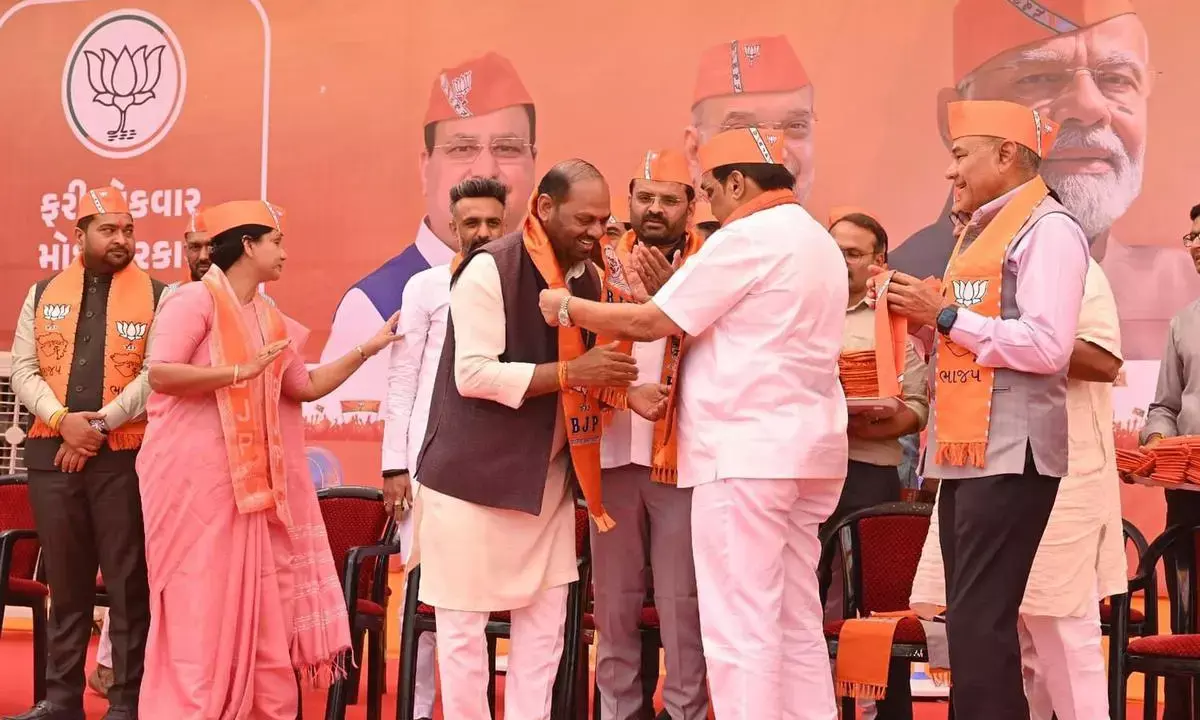 ಗುಜರಾತ್ | ಕಾಂಗ್ರೆಸ್ ನಾಯಕ ನಾರಣ್ ರಾಠವಾ ಬಿಜೆಪಿಗೆ ಸೇರ್ಪಡೆ