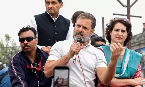 ಮಹಿಳೆ ಏನು ಧರಿಸುತ್ತಾಳೆಂಬುದು ಆಕೆಯ ನಿರ್ಧಾರ, ಜವಾಬ್ದಾರಿ: ಹಿಜಾಬ್‌ ಕುರಿತಂತೆ ರಾಹುಲ್‌ ಗಾಂಧಿ