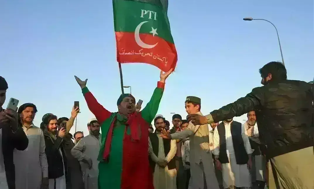 ಪಾಕಿಸ್ತಾನ | ಮಾರ್ಚ್ 2ರಿಂದ ದೇಶಾದ್ಯಂತ ಪ್ರತಿಭಟನೆ ; ಪಿಟಿಐ ಘೋಷಣೆ ಪಾಕಿಸ್ತಾನ | ಮಾರ್ಚ್ 2ರಿಂದ ದೇಶಾದ್ಯಂತ ಪ್ರತಿಭಟನೆ ; ಪಿಟಿಐ ಘೋಷಣೆ