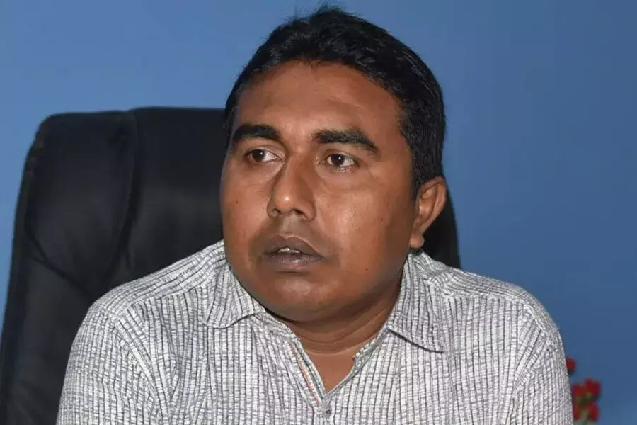 ಪ.ಬಂಗಾಳ: ಸಂದೇಶಖಾಲಿ ಪ್ರಕರಣ; ಆರೋಪಿ ಶಹಾಜಹಾನ್ ಶೇಖ್ ಬಂಧನ ಪ.ಬಂಗಾಳ: ಸಂದೇಶಖಾಲಿ ಪ್ರಕರಣ; ಆರೋಪಿ ಶಹಾಜಹಾನ್ ಶೇಖ್ ಬಂಧನ