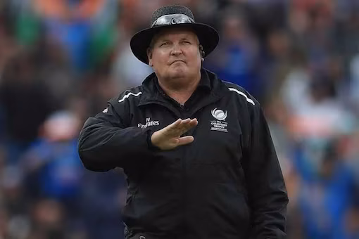 ಅಂತರ್ರಾಷ್ಟ್ರೀಯ ಕ್ರಿಕೆಟ್ ಅಂಪೈರ್ ವೃತ್ತಿಯಿಂದ ಎರಾಸ್ಮಸ್ ನಿವೃತ್ತಿ