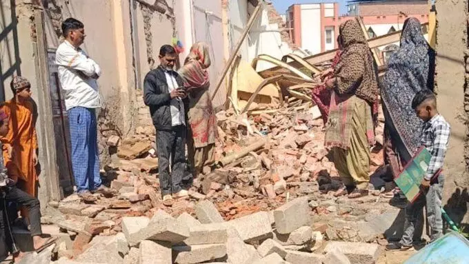 ಸಿಲ್ಕ್ಯಾರಾ ಹೀರೊ ವಕೀಲ್ ಹಸನ್ ಮನೆ ಧ್ವಂಸ: ಫ್ಲಾಟ್ ನೀಡಿದ ದೆಹಲಿ ಅಭಿವೃದ್ಧಿ ಪ್ರಾಧಿಕಾರ ಸಿಲ್ಕ್ಯಾರಾ ಹೀರೊ ವಕೀಲ್ ಹಸನ್ ಮನೆ ಧ್ವಂಸ: ಫ್ಲಾಟ್ ನೀಡಿದ ದೆಹಲಿ ಅಭಿವೃದ್ಧಿ ಪ್ರಾಧಿಕಾರ