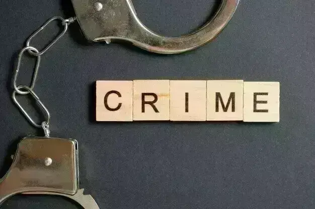 ಮೈಸೂರು | ರೈಲಿನಲ್ಲಿ ಅಸಭ್ಯ ವರ್ತನೆ ಪ್ರಶ್ನಿಸಿದ್ದಕ್ಕೆ ಕಾನ್ ಸ್ಟೇಬಲ್ ಗೆ ಚಾಕು ಇರಿತ: ನಾಲ್ವರ ಬಂಧನ