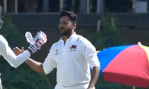 9ನೇ ಕ್ರಮಾಂಕದಲ್ಲಿ ಬಂದು ಶತಕ ಸಿಡಿಸಿದ ಶಾರ್ದುಲ್ ಠಾಕೂರ್