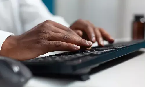 ವೆಬ್‌ಸೈಟ್‌ಗಳಲ್ಲಿ ವಾರ್ಷಿಕ ವರದಿ ಪ್ರಕಟನೆ ನಿಲ್ಲಿಸಿದ ಇಲಾಖೆಗಳು