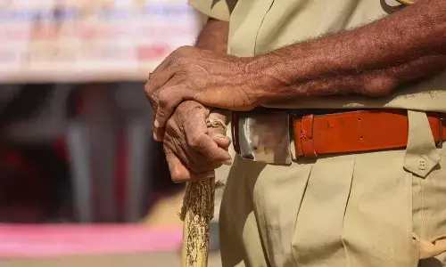 ಮಧ್ಯಪ್ರದೇಶದಲ್ಲಿ ಕಳವು ಪ್ರಕರಣ | ಇಬ್ಬರು ಯುವಕರ ಕಟ್ಟಿ ಹಾಕಿ ಥಳಿತ; ಹೆಡ್ ಕಾನ್ಸ್ ಸ್ಟೇಬಲ್ ಅಮಾನತು