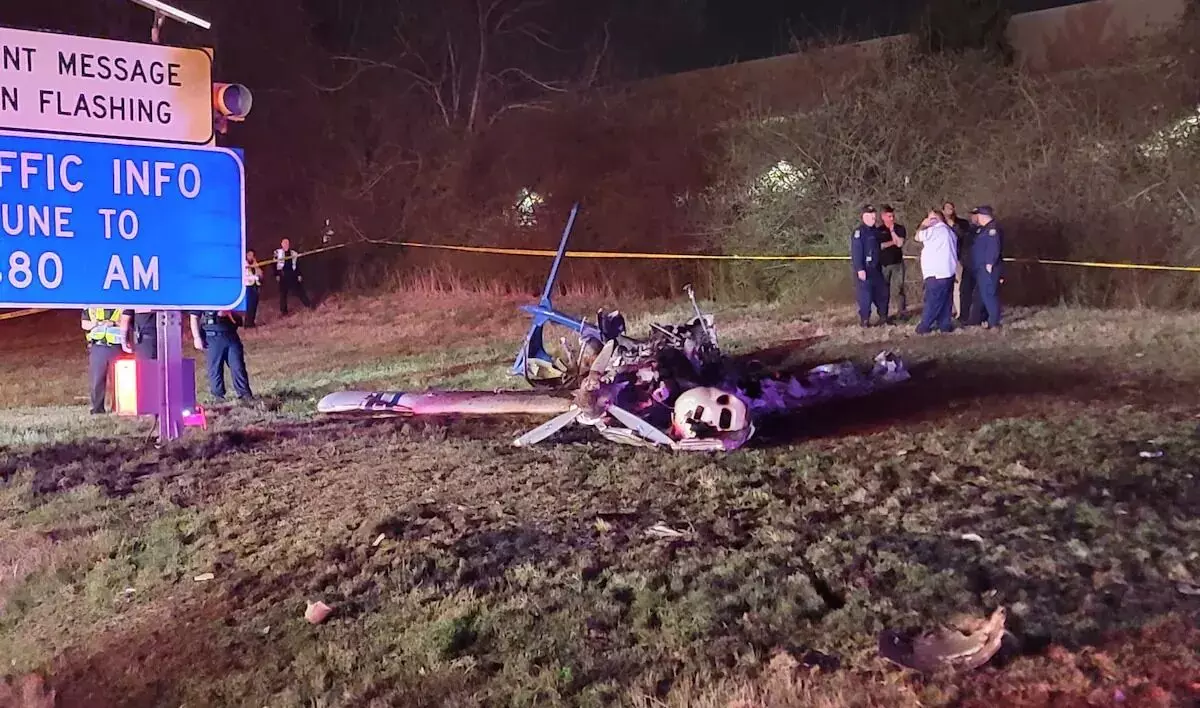 ಅಮೆರಿಕ | ವಿಮಾನ ಪತನ, 5 ಮಂದಿ ಸಾವು ಅಮೆರಿಕ | ವಿಮಾನ ಪತನ, 5 ಮಂದಿ ಸಾವು