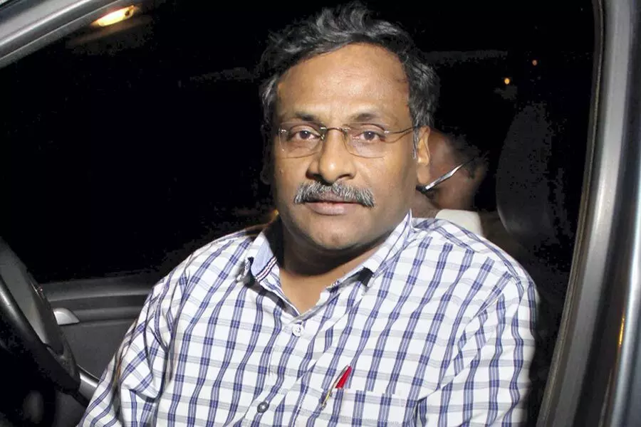 ಮಾವೋವಾದಿಗಳೊಂದಿಗೆ ಸಂಪರ್ಕ ಆರೋಪ: ಪ್ರೊ. ಸಾಯಿಬಾಬಾ ಖುಲಾಸೆಯ ವಿರುದ್ಧ ಸುಪ್ರೀಂಕೋರ್ಟ್ ಮೆಟ್ಟಿಲೇರಿದ ಮಹಾರಾಷ್ಟ್ರ ಸರಕಾರ ಮಾವೋವಾದಿಗಳೊಂದಿಗೆ ಸಂಪರ್ಕ ಆರೋಪ: ಪ್ರೊ. ಸಾಯಿಬಾಬಾ ಖುಲಾಸೆಯ ವಿರುದ್ಧ ಸುಪ್ರೀಂಕೋರ್ಟ್ ಮೆಟ್ಟಿಲೇರಿದ ಮಹಾರಾಷ್ಟ್ರ ಸರಕಾರ