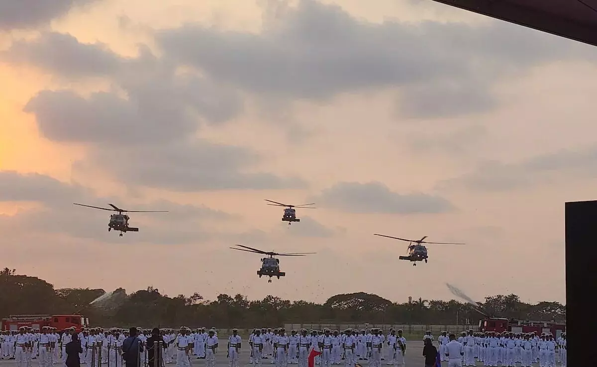 ಭಾರತದ ನೌಕಾಪಡೆಗೆ ನಿಯೋಜನೆಗೊಂಡ ಎಂಎಚ್- 60 ರೋಮಿಯೊ ಹೆಲಿಕಾಪ್ಟರ್