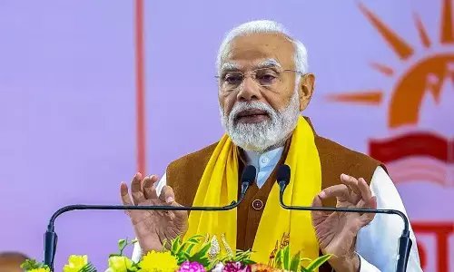 ದೇವಸ್ಥಾನ, ರೈಲ್ವೇ ನಿಲ್ದಾಣಗಳನ್ನು ಮಾತ್ರ ಬೆಳಗಿಸುವ ರಾಜಕೀಯ ! | Temple | Railway Station | Politics