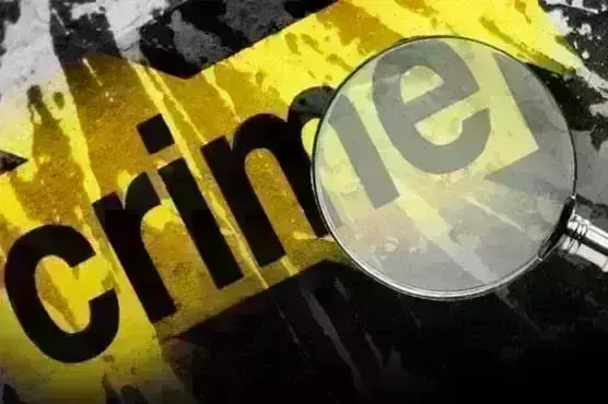 ಬೆಂಗಳೂರು : ವಿವಾಹ ವಾರ್ಷಿಕೋತ್ಸವಕ್ಕೆ ‘ಉಡುಗೊರೆ ಕೊಡಲಿಲ್ಲ’ ಎಂಬ ಕಾರಣಕ್ಕೆ ಪತಿಗೆ ಚಾಕು ಇರಿದ ಪತ್ನಿ