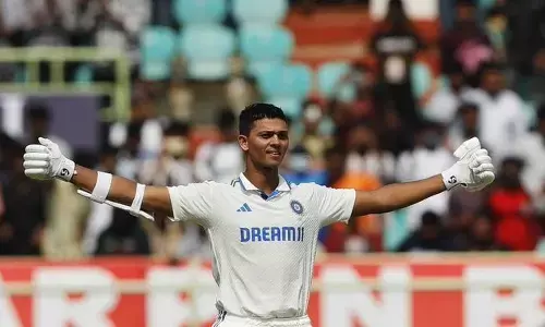 ಟೆಸ್ಟ್ ಬ್ಯಾಟರ್‌ಗಳ ಪಟ್ಟಿಯಲ್ಲಿ ಅಗ್ರ 10ಕ್ಕೇರಿದ ಜೈಸ್ವಾಲ್