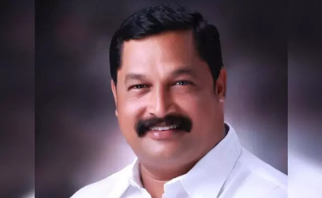 ಯಶ್ಪಾಲ್ ಸುವರ್ಣ ಮಕ್ಕಳಾಟಿಕೆ ಬಿಟ್ಟು ಕ್ಷೇತ್ರದ ಅಭಿವೃದ್ಧಿ ಬಗ್ಗೆ ಗಮನ ಹರಿಸಲಿ: ರಮೇಶ್ ಕಾಂಚನ್ ಟೀಕೆ