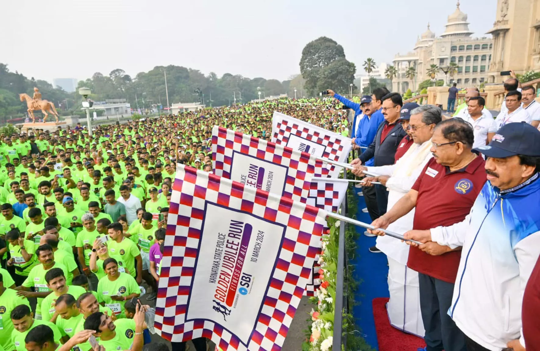 PHOTOS | ರಾಜ್ಯ ಪೊಲೀಸ್ ಇಲಾಖೆಯ ಸುವರ್ಣ ಮಹೋತ್ಸವದ ಅಂಗವಾಗಿ ಪೊಲೀಸ್ ರನ್ ಕಾರ್ಯಕ್ರಮ