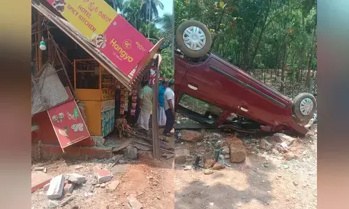 ಗೂನಡ್ಕ: ಕಾರು ಪಲ್ಟಿ;  ಪ್ರಯಾಣಿಕರಿಗೆ ಗಾಯ