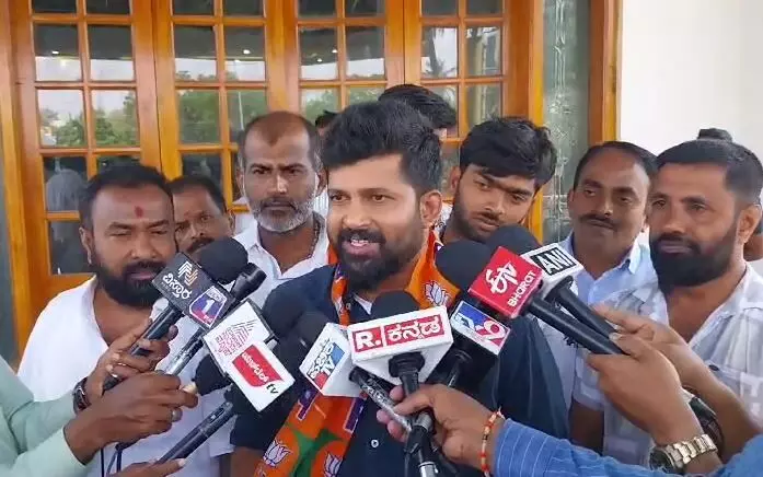 ಯದುವೀರ್ ಎಸಿ ಕೊಠಡಿ ಬಿಟ್ಟು  ಪ್ರಜೆಗಳಿಗಾಗಿ ಕೆಲಸ ಮಾಡಲು ಬರುವುದಾದರೆ ಸ್ವಾಗತ: ಪ್ರತಾಪ್ ಸಿಂಹ